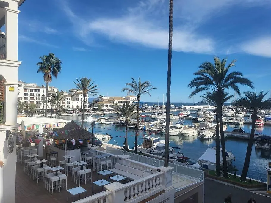 Marina Castillo, Beachfront Sea Views 500M To Beach And Duquesa Marina Manilva Apartment