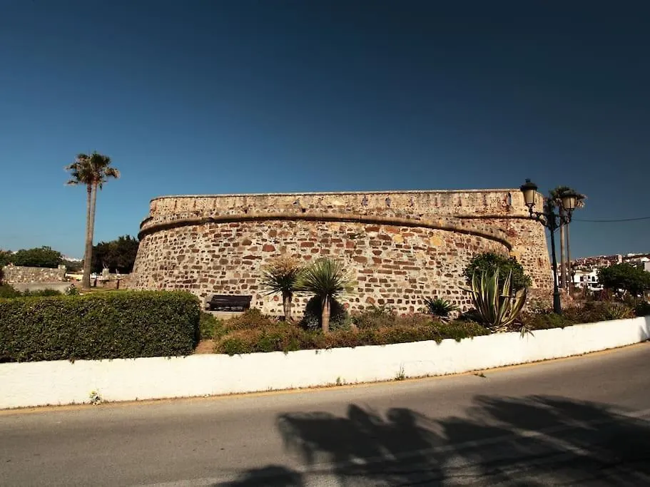 Apartment Marina Castillo, Beachfront Sea Views 500M To Beach And Duquesa Marina Manilva