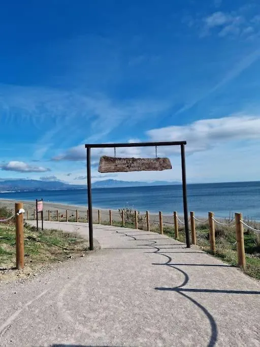 Marina Castillo, Beachfront Sea Views 500M To Beach And Duquesa Marina Manilva