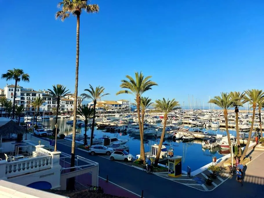 Marina Castillo, Beachfront Sea Views 500M To Beach And Duquesa Marina Manilva Apartment