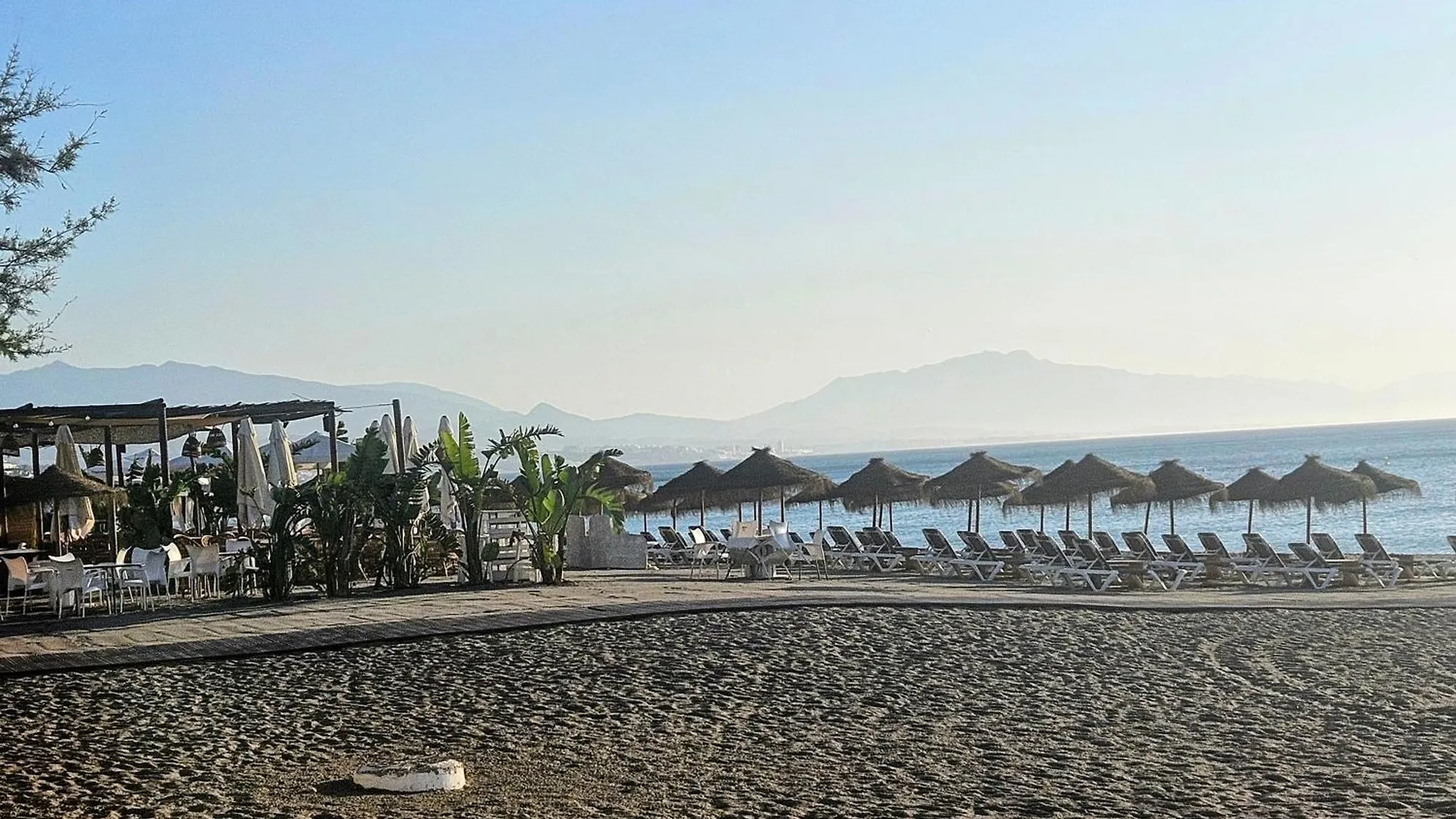 Marina Castillo, Beachfront Sea Views 500M To Beach And Duquesa Marina Manilva 0*,  Spain