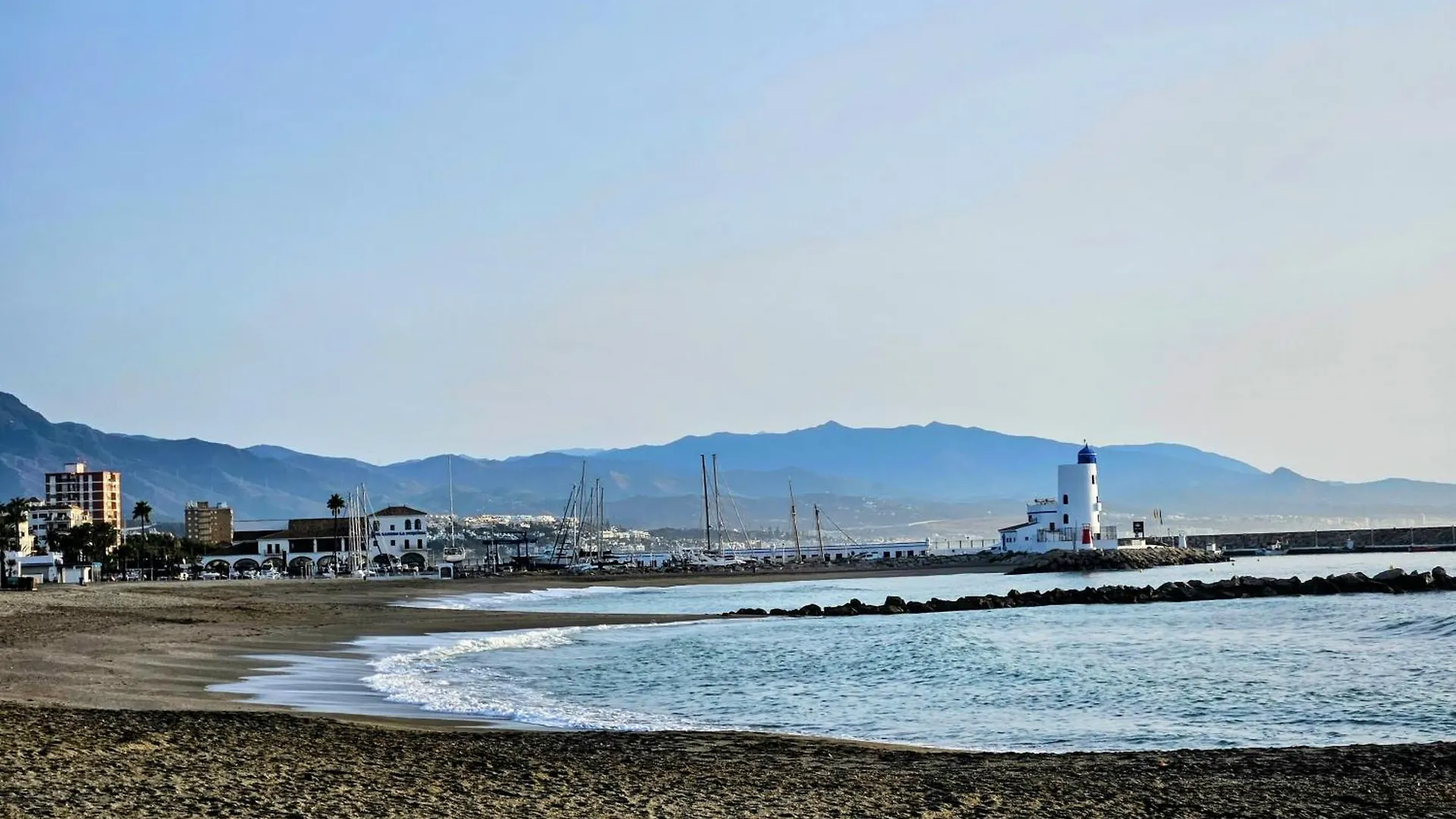 Marina Castillo, Beachfront Sea Views 500M To Beach And Duquesa Marina Manilva 0*,